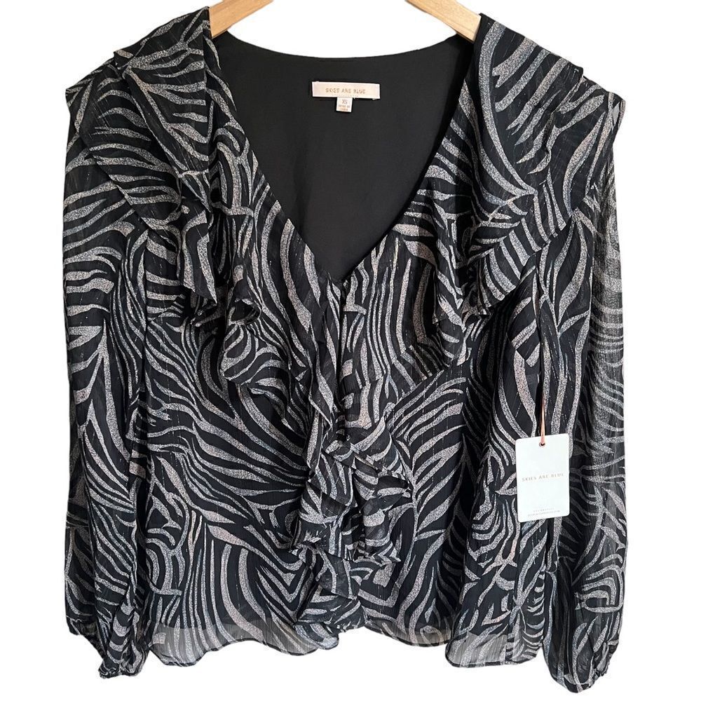 NWT Stitch Fix Skies Are Blue Ruffle Detail Top size XS Zebra Black/Taupe Blouse